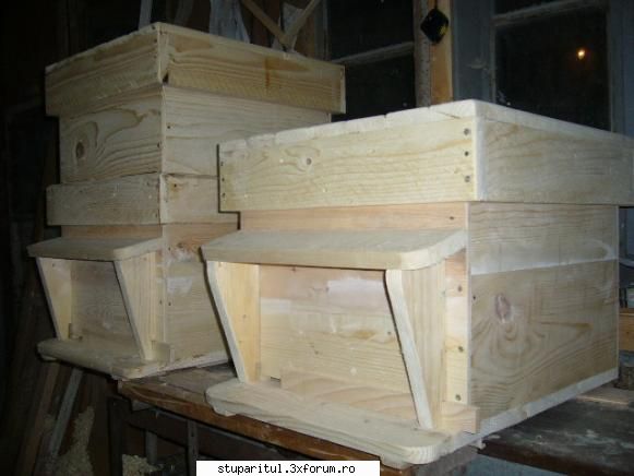 apicultor nou lucrat fiind incepator stupi inteles stupii verticali sunt mai practici mai usor