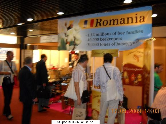 aca medaliata congresul apimondia 2009 stand romania