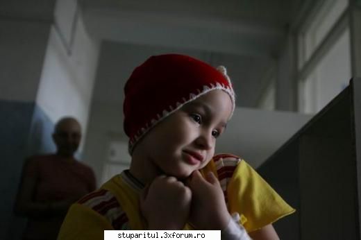 georgiana cosmina dinu are 6 ani, i-a �mplinit pe 25 iulie 2009. cancer are de mai bine de 2 ani. i