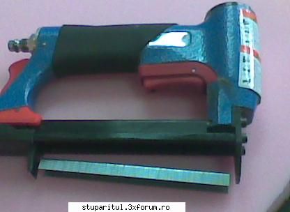 insarmare montarea fagurelui artificial capsator pneumatic scoaba scoaba sunt specifice lata 10mm, CLUB STUPARITUL