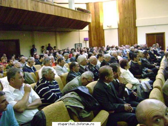 ACA la 50 de ani - sala a fost plina - ASOCIATIA CRESCATORILOR DE ALBINE