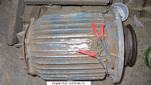 ADITZU cine sunt eu - motorul este trifazic de 2.2 kw dar se adapteaza - PAGINI PERSONALE ! CINE SUNT EU ?