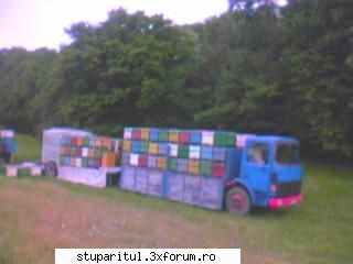 Afacare la cheie...IDEALA PT UN INCEPATOR - vand camion +pavilion apicolcu - PAGINA APICULTORULUI INCEPATOR