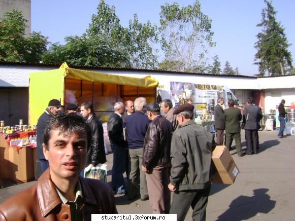 Buzau octombrie 2008 - Concluzia ; un targ foarte reusit , speram ca la - POZE