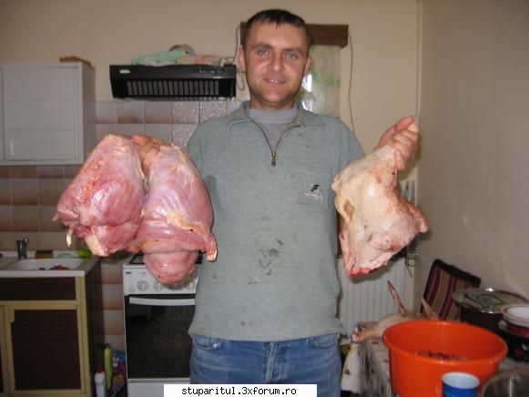 Cristi M - Piept in dr. si un Cotoi in st. , a avut 24,6 kg - PAGINI PERSONALE ! CINE SUNT EU ?