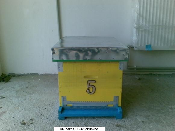 Cumparare STUP VERTICAL. - cam asa arata fiecare - ECHIPAMENTE SI UTILAJE APICOLE