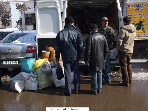 De la Iasi ( Targul apicol Martie 2010 ) - Alecs - CALATORII SI INTALNIRI