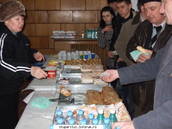 De la Iasi ( Targul apicol Martie 2010 ) - Alecs - CALATORII SI INTALNIRI