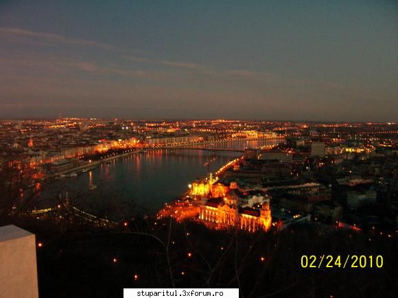 După t�rgul de la Sekesfehervar, turişti la Budapesta - Budapesta văzu - CALATORII SI INTALNIRI