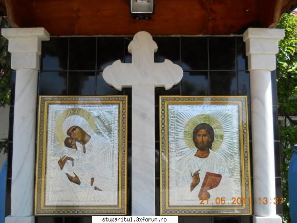 Fetitele mele dragi - azi fiind sarbatoare am fost la manastire la - PAGINI PERSONALE ! CINE SUNT EU ?