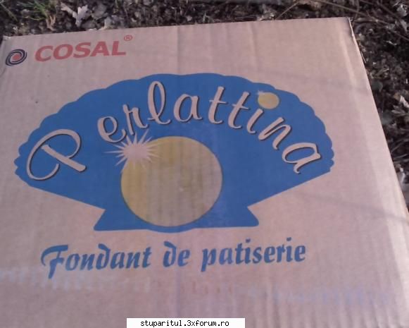 Hranire "fondant de patiserie" - Astazi am administrat la cateva fam. de - CAFENEA - DISCUTII DESPRE ORICE