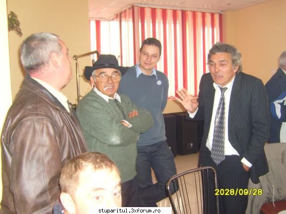 Intalnire apicultori: SIBIU sau Ramnicu Valcea - poate acum se incarca - CALATORII SI INTALNIRI