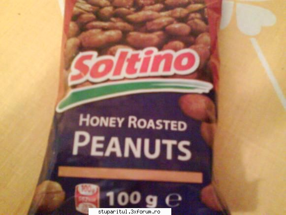 La ce se mai foloseste mierea. - Va recomand o punga de alune cu miere. :D - PRODUSELE ALBINELOR