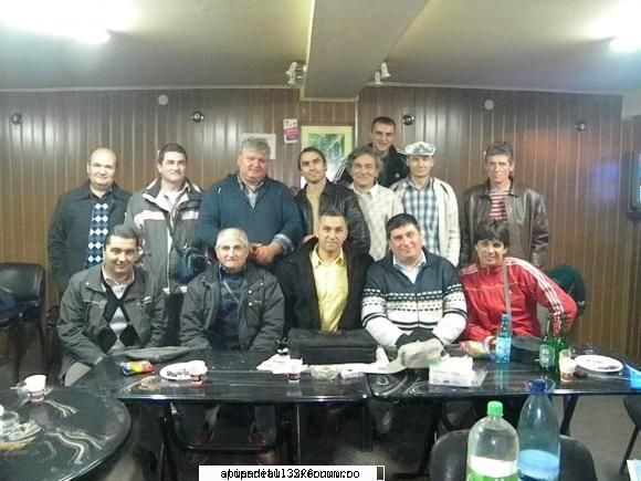 MAREA INTALNIRE A OLTENILOR - Alta: Sus (pe scaun) CristiM Randul de sus - CALATORII SI INTALNIRI