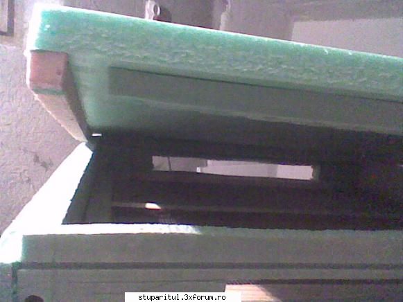 Model de stup. - Capacul,pe interior - PLANURI....PLANURI....PLANURI.....