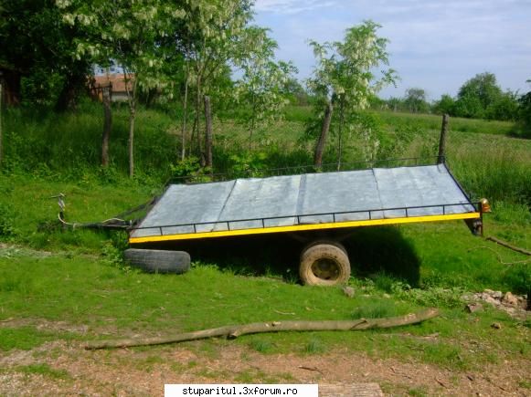 Paletizarea si incarcarea stupilor - sincer sa spun vatra mea ii pe langa - ECHIPAMENTE SI UTILAJE APICOLE