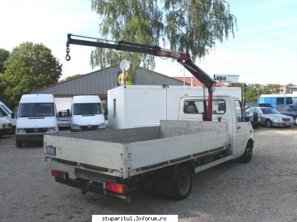 Paletizarea si incarcarea stupilor - VW cabina simpla - ECHIPAMENTE SI UTILAJE APICOLE
