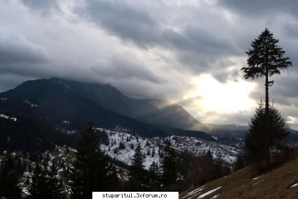 Pe langa Piatra Neamt - furtuna pe Ceahlau - POZE