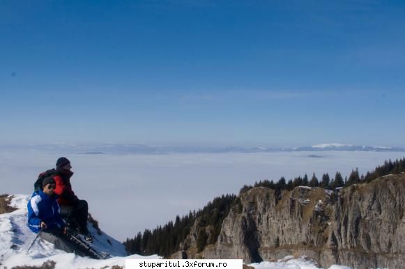 Pe langa Piatra Neamt - mosneagu - POZE