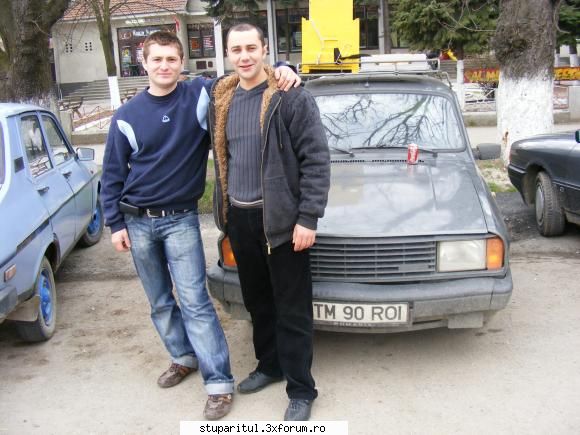 Poze targul Faget 2008 - AdyT si pritenul sau Albinutza - POZE