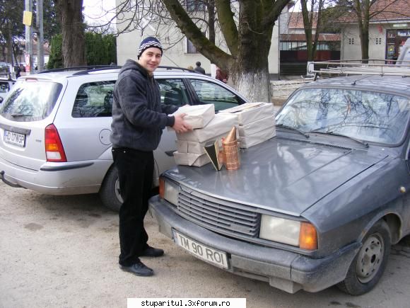 Poze targul Faget 2008 - Albinutza si Roi-ul sau - POZE