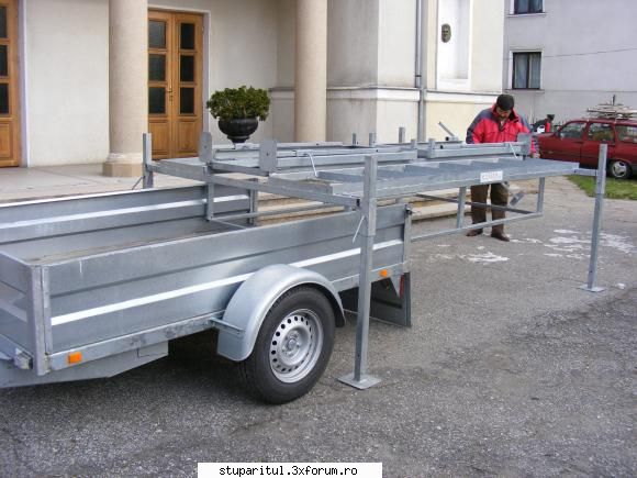 Poze targul Faget 2008 - Remorca cu stelaj detasabil_1 - POZE