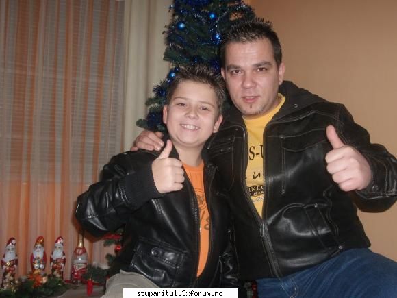 Radomires33 - buna seara colegi acu mi-a reparat linia de - PAGINI PERSONALE ! CINE SUNT EU ?