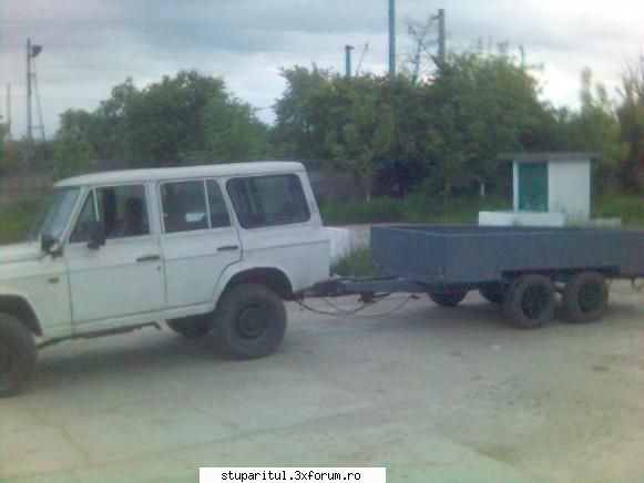 Remorcă pt 50-70 de lazi - e destul de complicat ce doriti Dvs. mai - ECHIPAMENTE SI UTILAJE APICOLE