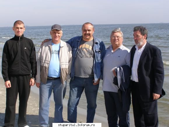 Simpozion de apicultura Tulcea - stupari la Sulina la tarmul marii - POZE