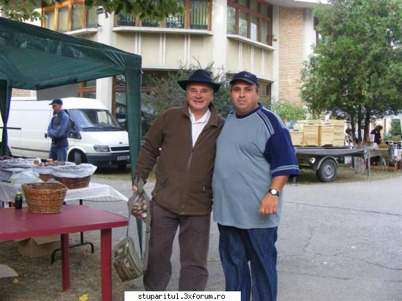 TARGUL NATIONAL AL MIERII BUCURESTI 2010.Propun un concurs. - GICOS2002 - CALENDAR APICOL - EVENIMENTE APICOLE