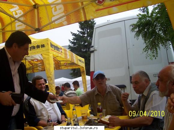 TARGUL NATIONAL AL MIERII BUCURESTI 2010.Propun un concurs. - janese - CALENDAR APICOL - EVENIMENTE APICOLE