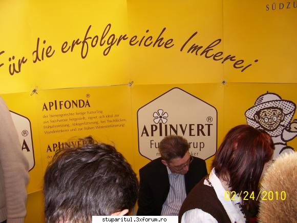 TARG Apicol SZEKESFEHERVAR UNGARIA - neculai.luca - CALENDAR APICOL - EVENIMENTE APICOLE