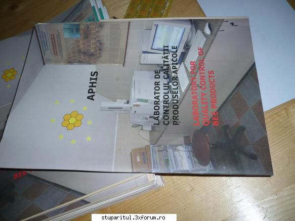 T�rg Apicol Cluj Napoca 2011 - am facut la targ vreo 90 de poze. daca - CALENDAR APICOL - EVENIMENTE APICOLE