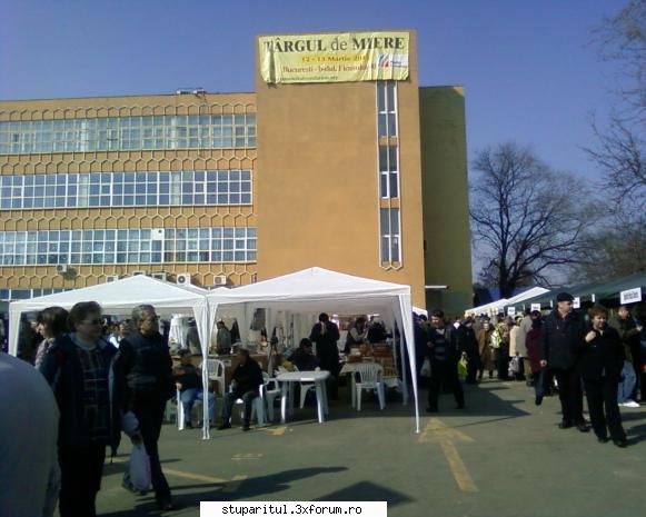 Targ Apicol Bucuresti 2011 - pun si eu cateva poze - CALENDAR APICOL - EVENIMENTE APICOLE