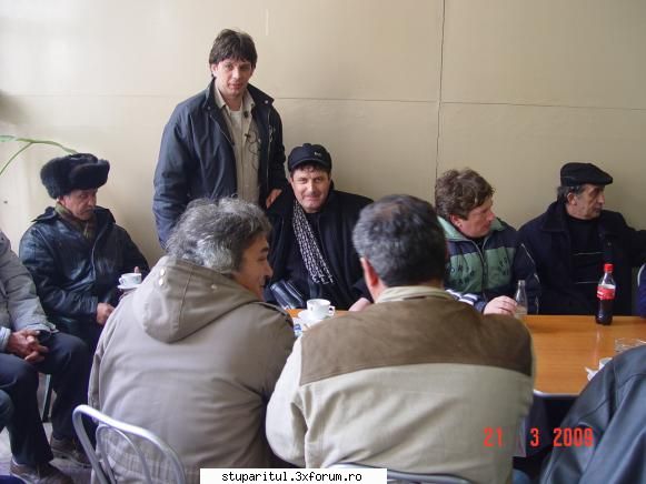 Targ Apicol Faget - moderatorul unu mic (hiq) si altul mare (daniel - CALENDAR APICOL - EVENIMENTE APICOLE