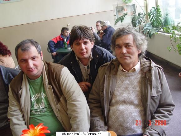 Targ Apicol Faget - moderatorul unu mic (hiq) si altul mare (daniel - CALENDAR APICOL - EVENIMENTE APICOLE