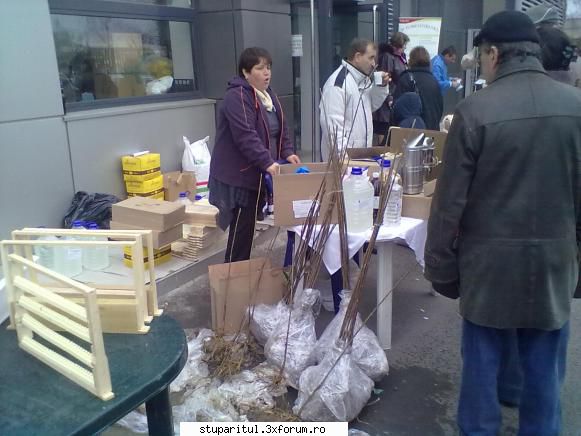 Targ Apicol Galati 2011 - si daca tot am venit am mai cumparat cate - CALENDAR APICOL - EVENIMENTE APICOLE