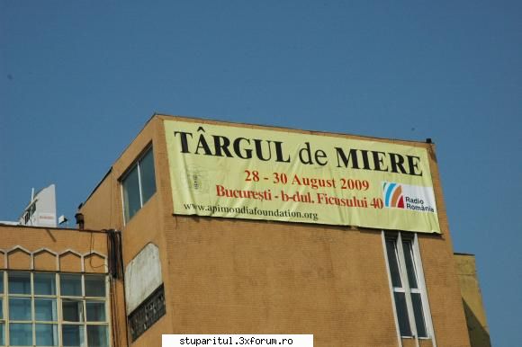 Targ apicol Bucuresti - Targul de miere Fundatia Institutul - CALENDAR APICOL - EVENIMENTE APICOLE
