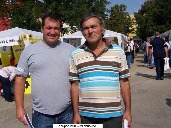Targ apicol Bucuresti - vineri era soare..pacat ca l-am pierdut la - CALENDAR APICOL - EVENIMENTE APICOLE