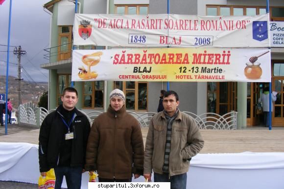 Targul Apicol Blaj 2009 - Tineret mandia tarii! AdyT, Albinutza - CALENDAR APICOL - EVENIMENTE APICOLE