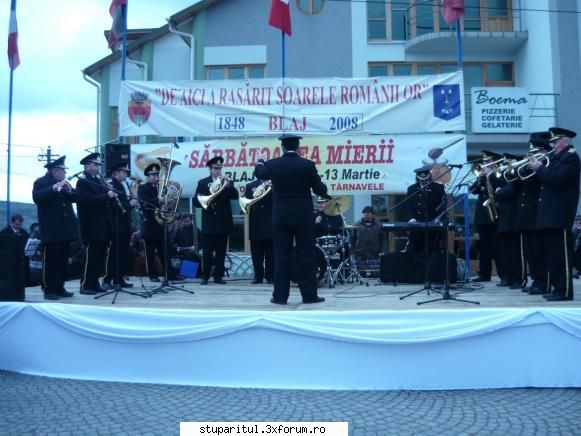 Targul Apicol Blaj 2009 - Domnilor am trecut unii pe langa - CALENDAR APICOL - EVENIMENTE APICOLE