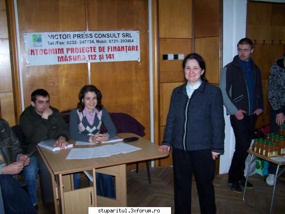 Targul Apicol IASI 2010 - am invitat si o firma care face proiecte pe - CALENDAR APICOL - EVENIMENTE APICOLE