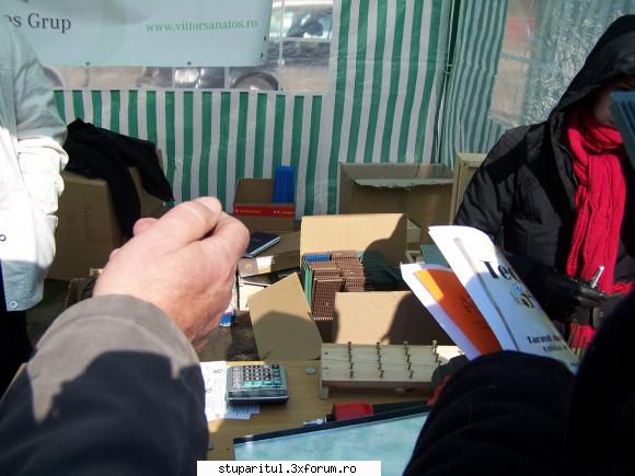 Targul Apicol Iasi 2011 - Un mare om care m-a ajutat foarte mult la - CALENDAR APICOL - EVENIMENTE APICOLE