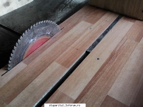 Utilaje tamplarie lemn - scule artizanale - ECHIPAMENTE SI UTILAJE APICOLE