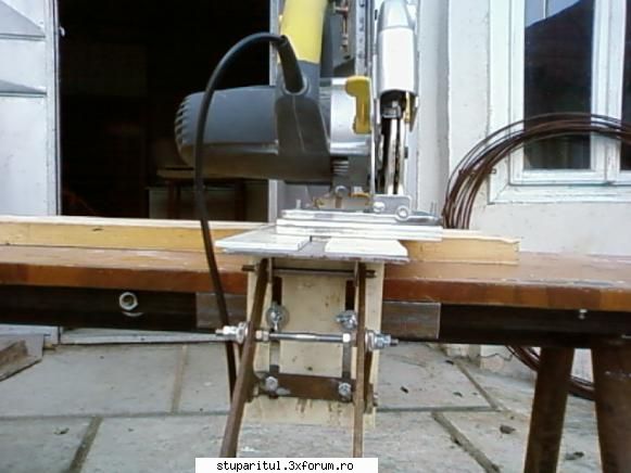 Utilaje tamplarie lemn - Pare incurcat , nu??? ;) - ECHIPAMENTE SI UTILAJE APICOLE