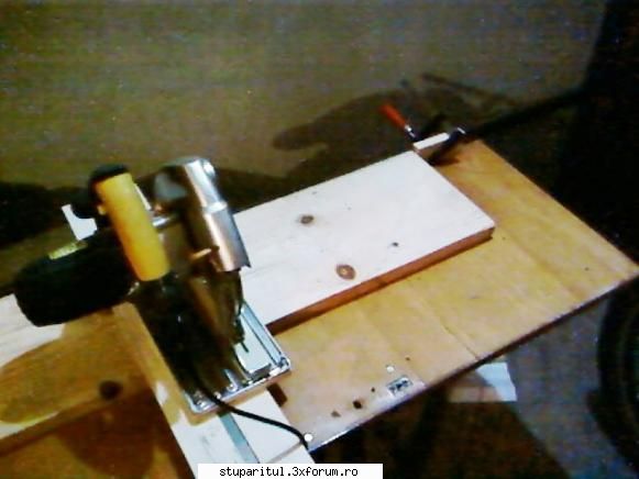 Utilaje tamplarie lemn - am pus niste poze mai clare la "poze" la "pozele - ECHIPAMENTE SI UTILAJE APICOLE