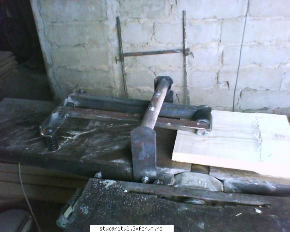 Utilaje tamplarie lemn - stanescu - ECHIPAMENTE SI UTILAJE APICOLE