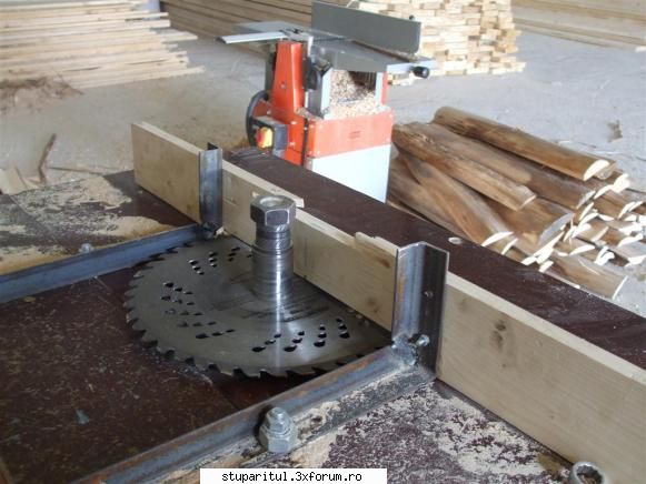 Utilaje tamplarie lemn - Se poate folosi si ca circular - ECHIPAMENTE SI UTILAJE APICOLE