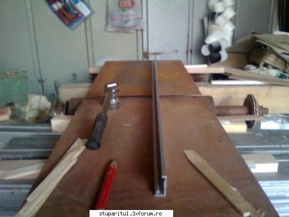 Utilaje tamplarie lemn - as vrea sa imi construesc un abrict cine ma poate - ECHIPAMENTE SI UTILAJE APICOLE