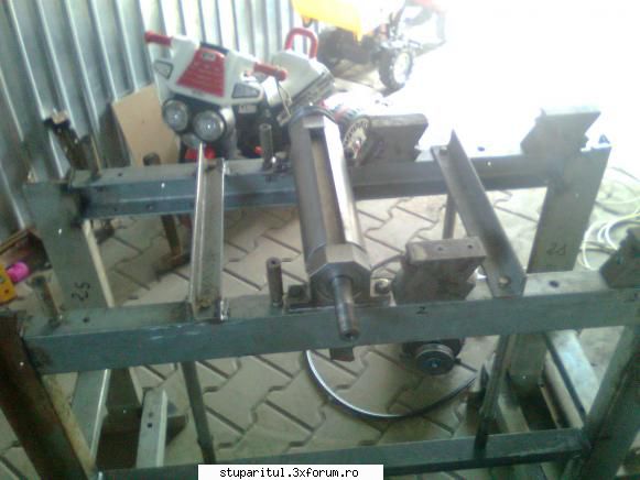 Utilajul meu: - paul_78f - ECHIPAMENTE SI UTILAJE APICOLE